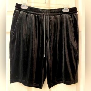 Men’s M: Manfinity Velvet NWOT-Black Elastic Waistband Pull on Shorts